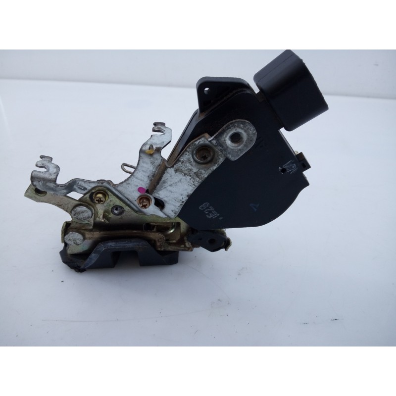 Recambio de cerradura puerta trasera izquierda para toyota rav 4 (a2) 1.8 luna referencia OEM IAM   E2-B4-25-1