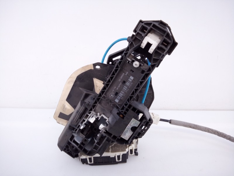 Recambio de cerradura puerta trasera derecha para mercedes-benz clase cla (w117) cla 200 cdi (117.308) referencia OEM IAM A09973
