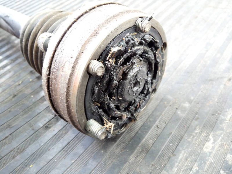 Recambio de transmision delantera izquierda para skoda fabia (5j2 ) ambition referencia OEM IAM 6Q0407271AT 1ATH P1-B6-14