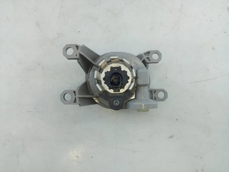 Recambio de faro antiniebla izquierdo para toyota c-hr hybrid dynamic referencia OEM IAM   E2-B4-19-1