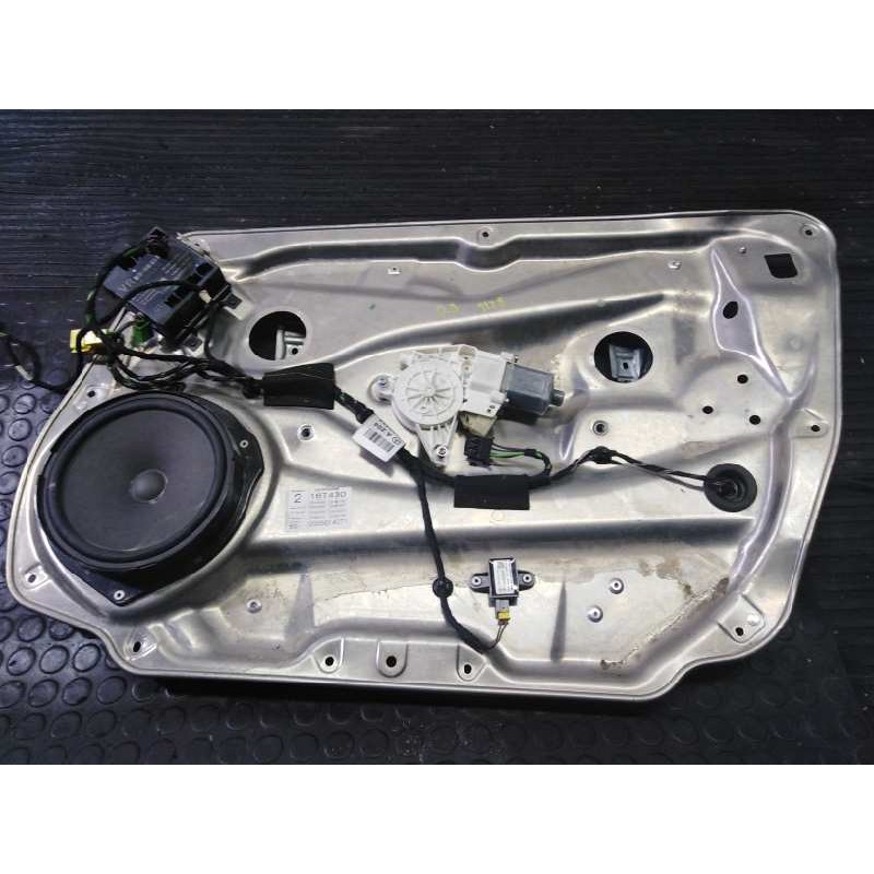 Recambio de elevalunas delantero derecho para mercedes-benz clase c (w204) berlina c 220 cdi (204.008) referencia OEM IAM A20482