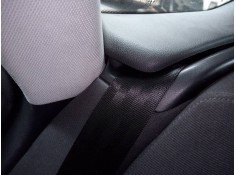 CINTURON SEGURIDAD TRASERO DERECHO 