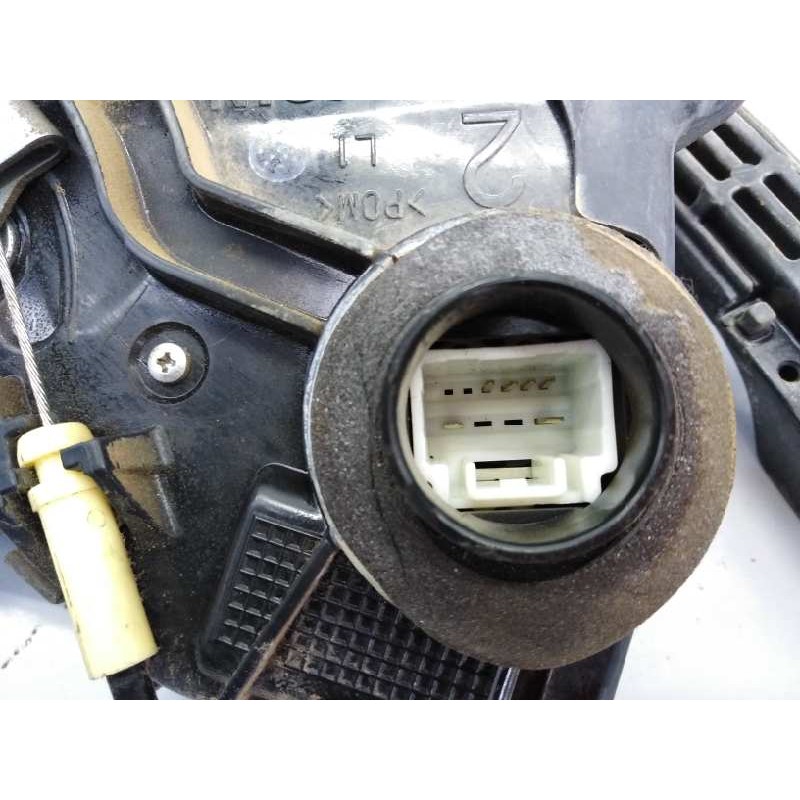 Recambio de cerradura puerta delantera izquierda para toyota rav 4 (a3) executive referencia OEM IAM 6904042241  E2-B4-10-2