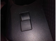 MANDO ELEVALUNAS TRASERO DERECHO 