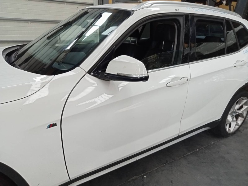 Recambio de puerta delantera izquierda para bmw x1 (e84) sdrive 18d referencia OEM IAM   