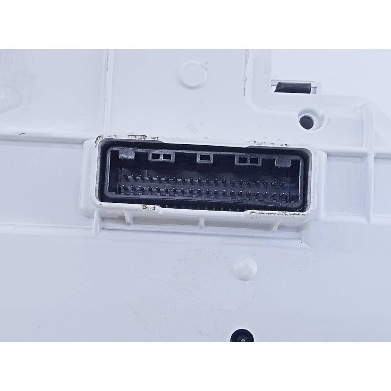 Recambio de cuadro instrumentos para toyota land cruiser (j15) gx referencia OEM IAM 838006AX40C  E3-B2-8-2