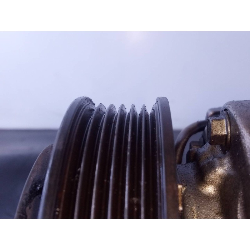 Recambio de compresor aire acondicionado para bmw serie 1 lim. (f20/f21) 116d sport line referencia OEM IAM 4471608766 645292993