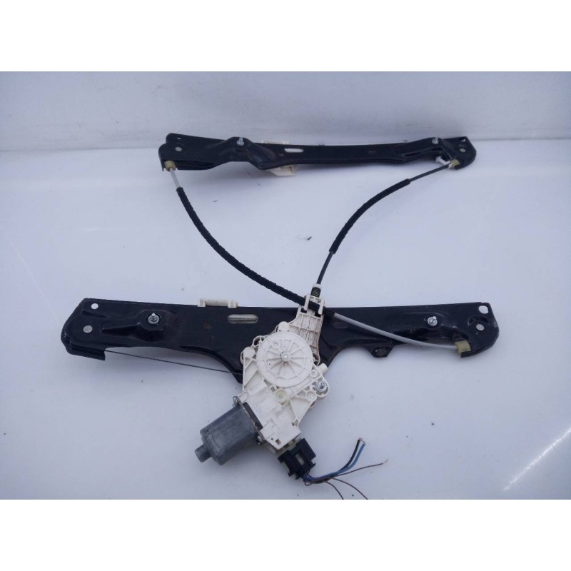 Recambio de elevalunas delantero izquierdo para bmw x1 (e84) sdrive 16d referencia OEM IAM 0130822226  E1-A3-44-1