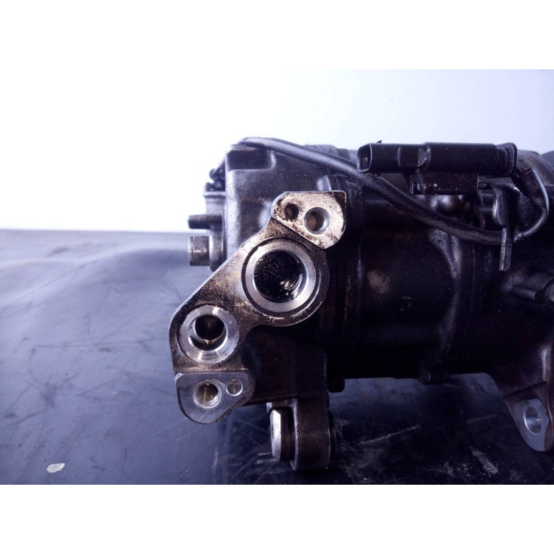 Recambio de compresor aire acondicionado para bmw serie 1 lim. (f20/f21) 116d sport line referencia OEM IAM 4471608766 645292993
