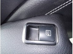 MANDO ELEVALUNAS DELANTERO DERECHO 