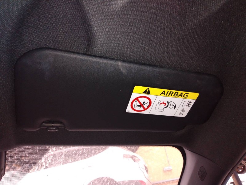 Recambio de parasol derecho para toyota c-hr hybrid dynamic referencia OEM IAM   