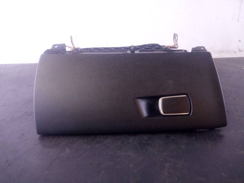 Recambio de guantera para bmw serie 1 lim. (f20/f21) 116d sport line referencia OEM IAM   P2-A2-4