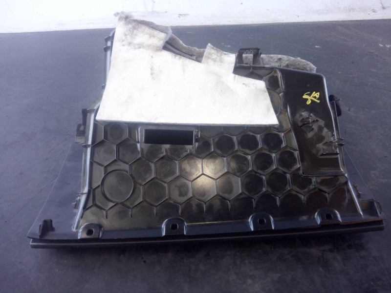 Recambio de guantera para bmw serie 1 lim. (f20/f21) 116d sport line referencia OEM IAM   P2-A2-4