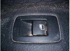 MANDO ELEVALUNAS TRASERO DERECHO 