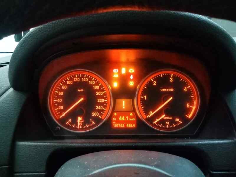Recambio de cuadro instrumentos para bmw x1 (e84) sdrive 18d referencia OEM IAM 931615201 700227460 E3-A2-38-1