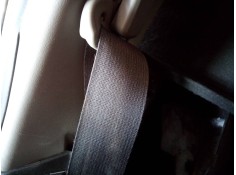 CINTURON SEGURIDAD TRASERO DERECHO 