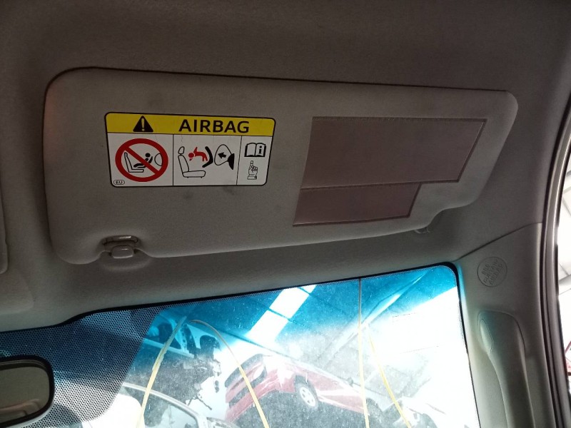 Recambio de parasol derecho para toyota land cruiser (j15) gx referencia OEM IAM   