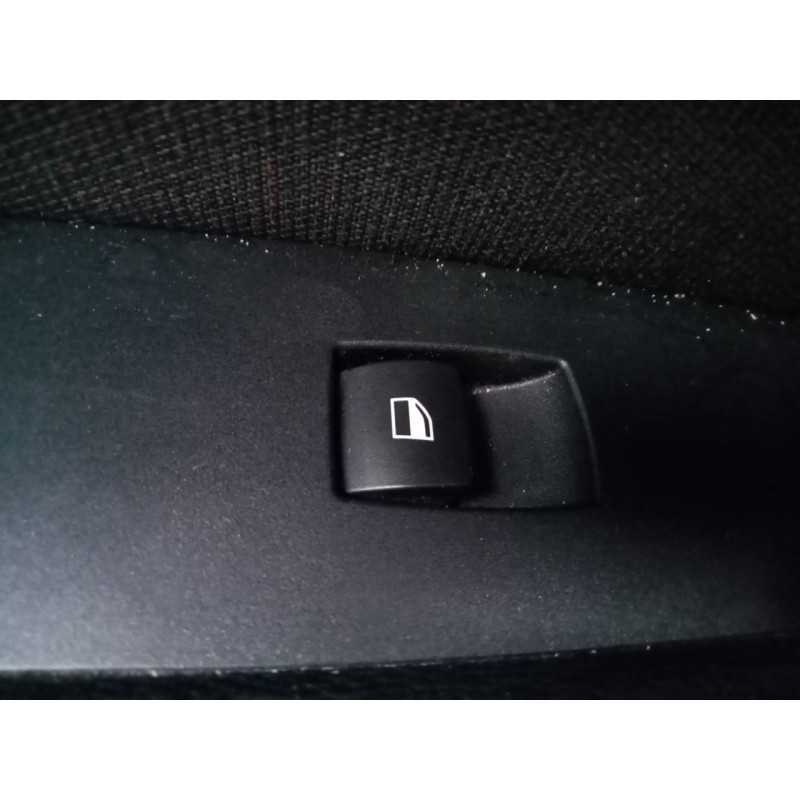 Recambio de mando elevalunas trasero izquierdo para bmw x1 (e84) sdrive 18d referencia OEM IAM   
