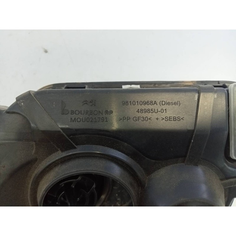 Recambio de tapa exterior combustible para peugeot 3008 gt line referencia OEM IAM 981010968A 48985U01 E1-A4-39-1