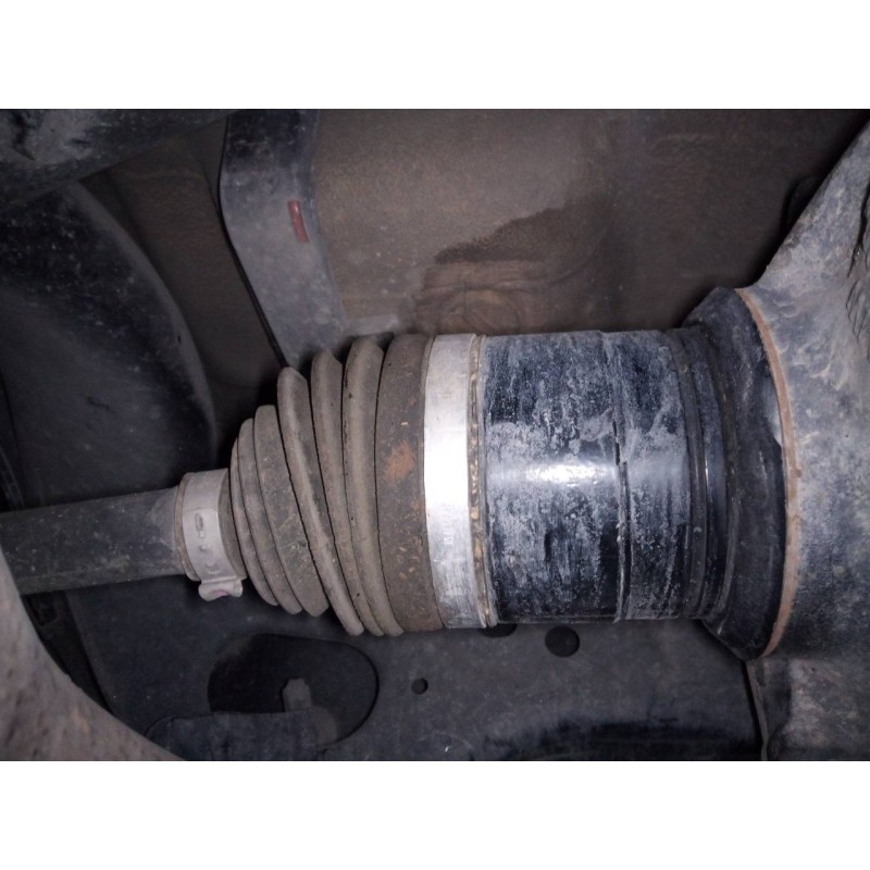 Recambio de transmision trasera derecha para bmw serie 1 lim. (f20/f21) 116d sport line referencia OEM IAM   