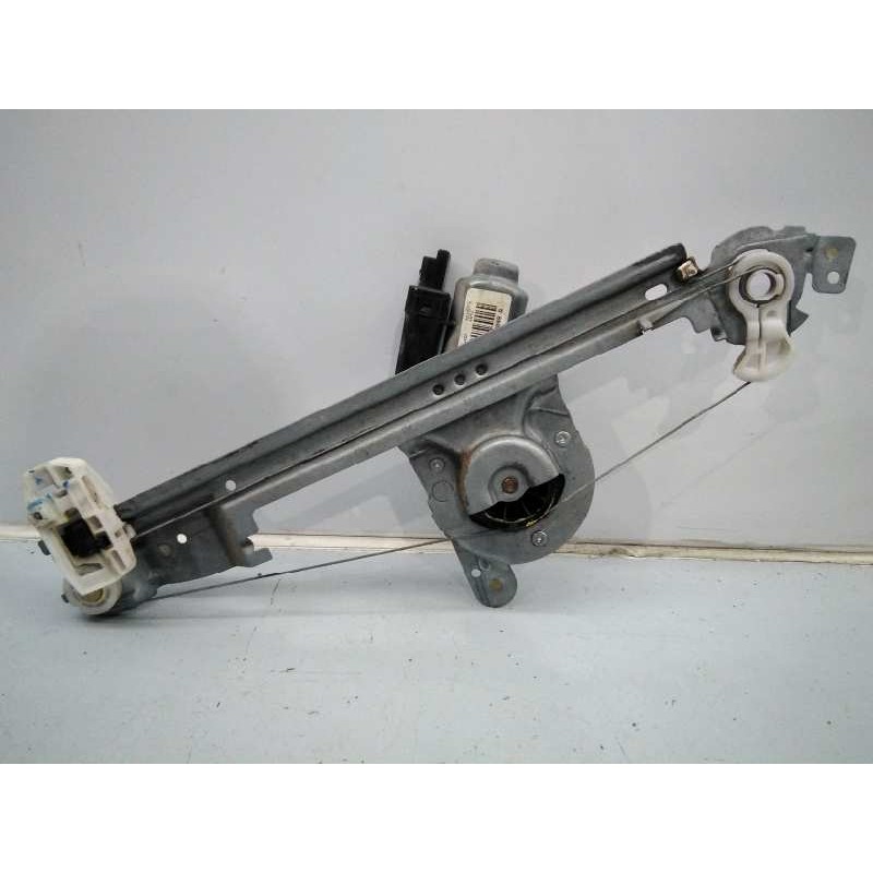 Recambio de elevalunas delantero izquierdo para renault scenic ii referencia OEM IAM 402049A  E1-A1-12-2