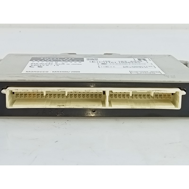Recambio de modulo electronico para toyota land cruiser (j15) basis referencia OEM IAM 8999060201 2325005920 E3-B2-17-1