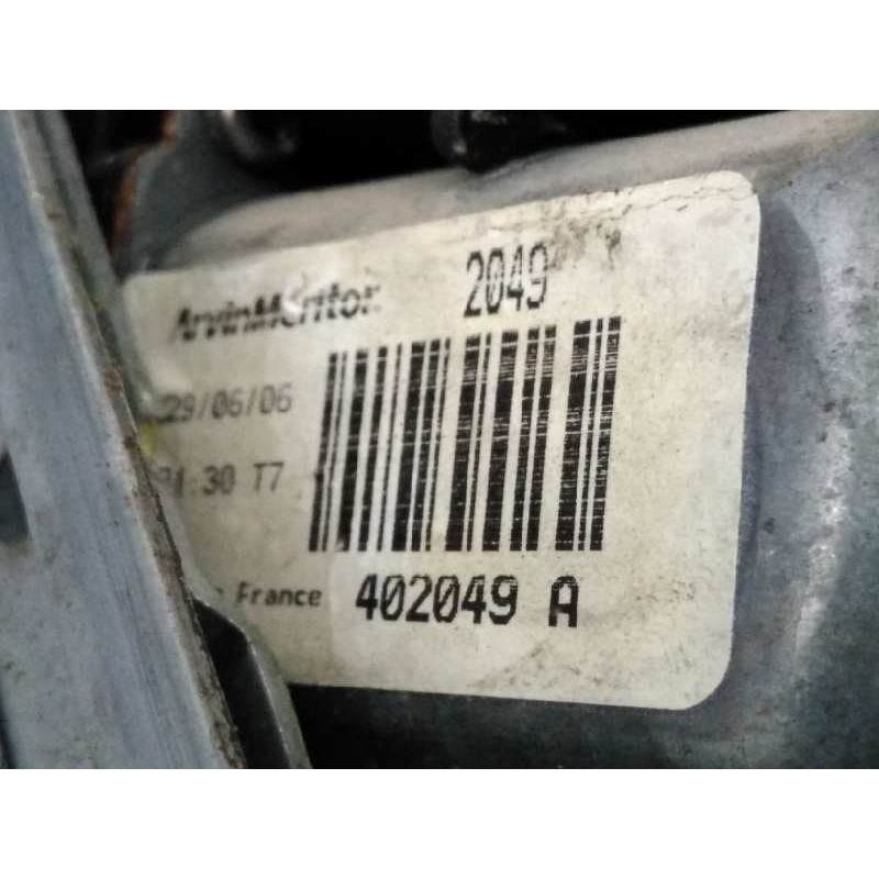 Recambio de elevalunas delantero izquierdo para renault scenic ii referencia OEM IAM 402049A  E1-A1-12-2