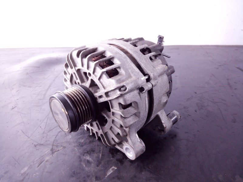 Recambio de alternador para citroën c-elysée shine referencia OEM IAM 9810525380  P3-A5-3-3