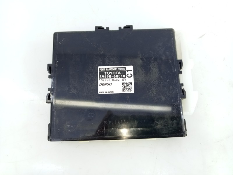 Recambio de modulo electronico para toyota land cruiser (j15) basis referencia OEM IAM 8969060010 1028500302 E3-B2-17-1