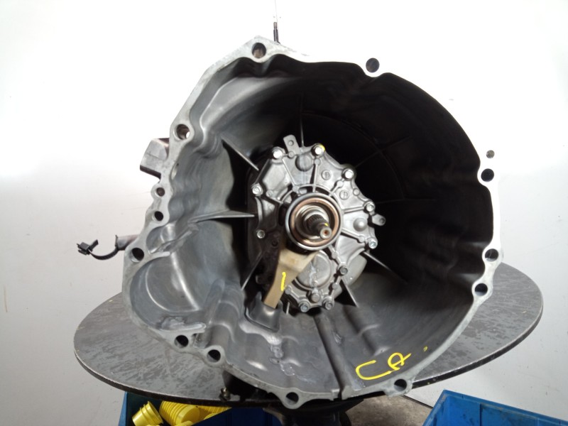 Recambio de caja cambios para nissan pathfinder (r51) 2.5 dci le referencia OEM IAM EA70A 321015X40A M1-B4-137