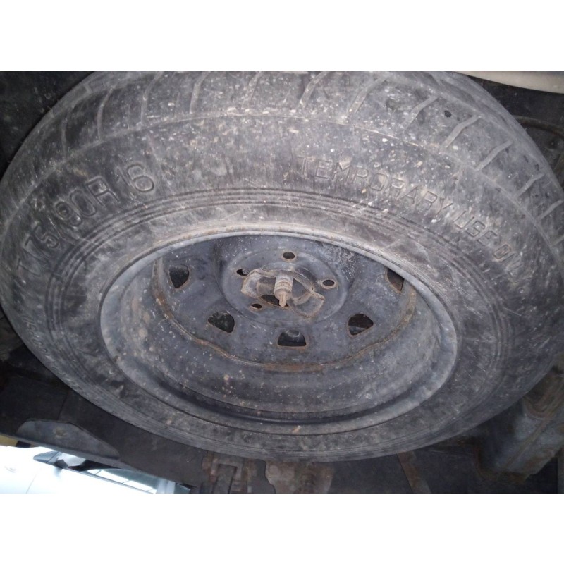 Recambio de neumatico repuesto para ssangyong rexton w limited 4wd referencia OEM IAM 175/90/16  