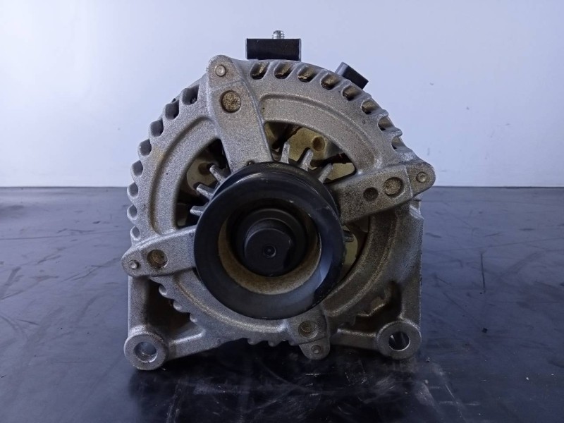 Recambio de alternador para bmw serie 3 touring (f31) 320d efficientdynamics edition referencia OEM IAM 764013104  P3-B5-12-2