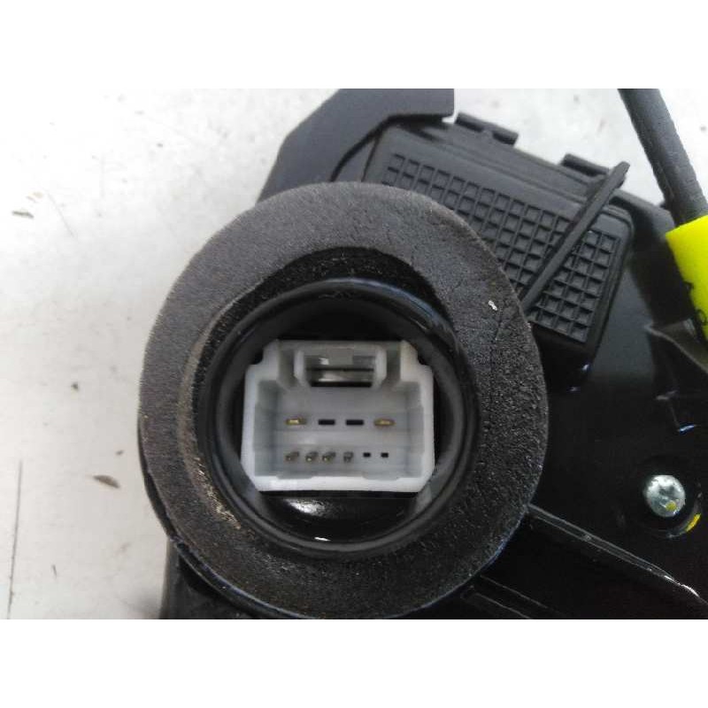 Recambio de cerradura puerta delantera izquierda para toyota auris active referencia OEM IAM A084219  E2-B4-13-2