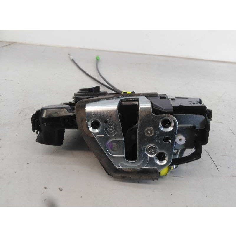 Recambio de cerradura puerta delantera izquierda para toyota auris active referencia OEM IAM A084219  E2-B4-13-2