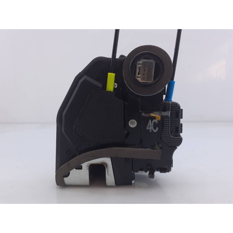 Recambio de cerradura puerta trasera izquierda para toyota auris active referencia OEM IAM   E2-B4-8-2