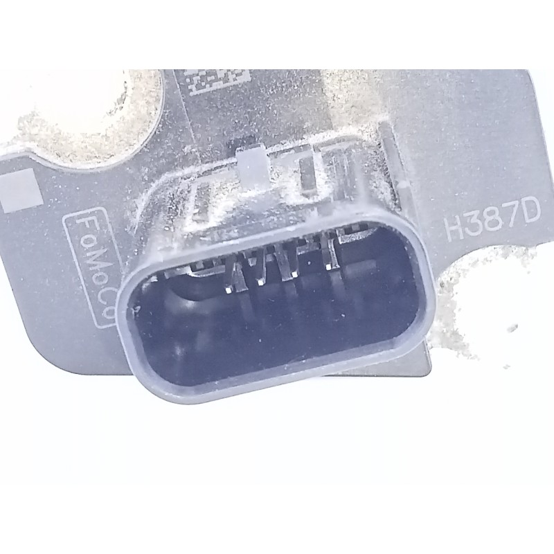 Recambio de caudalimetro para land rover evoque prestige referencia OEM IAM 8V2112B579AA  E3-B3-18-4