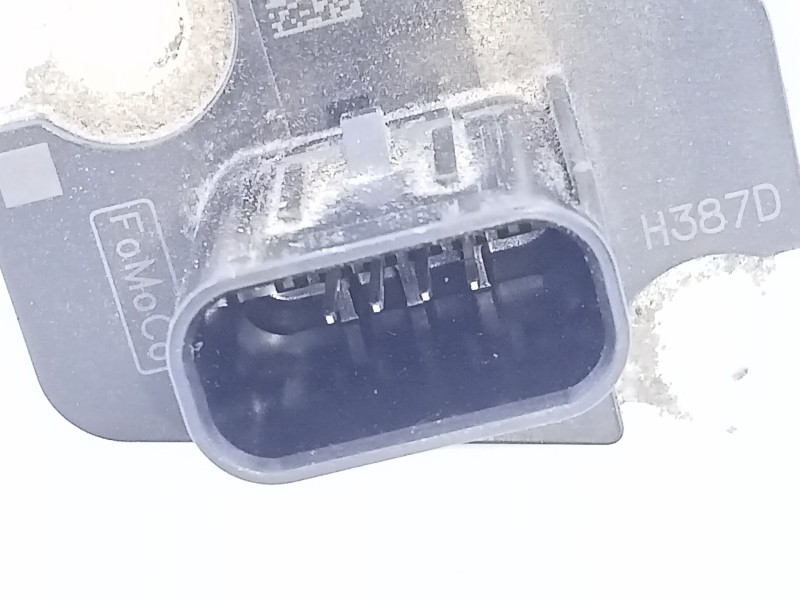 Recambio de caudalimetro para land rover evoque prestige referencia OEM IAM 8V2112B579AA  E3-B3-18-4