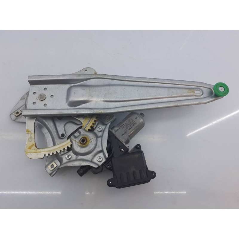 Recambio de elevalunas trasero izquierdo para toyota auris active referencia OEM IAM   E2-B4-8-2
