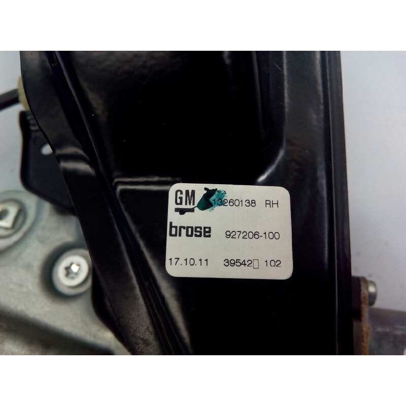 Recambio de elevalunas delantero derecho para opel zafira tourer selective referencia OEM IAM 13260138 927206100 E2-B6-3-2