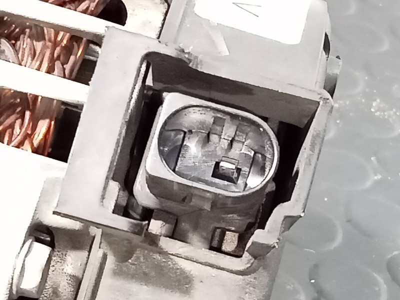 Recambio de alternador para kia rio concept referencia OEM IAM 373002A950 2617561 P3-B6-3-2