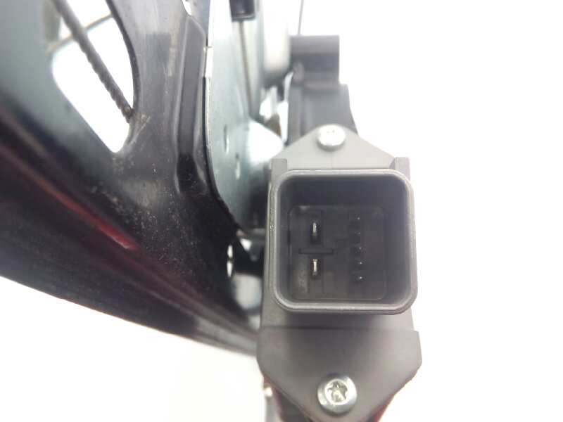 Recambio de elevalunas delantero izquierdo para opel zafira tourer selective referencia OEM IAM 13260137 927205100 E2-B6-3-2