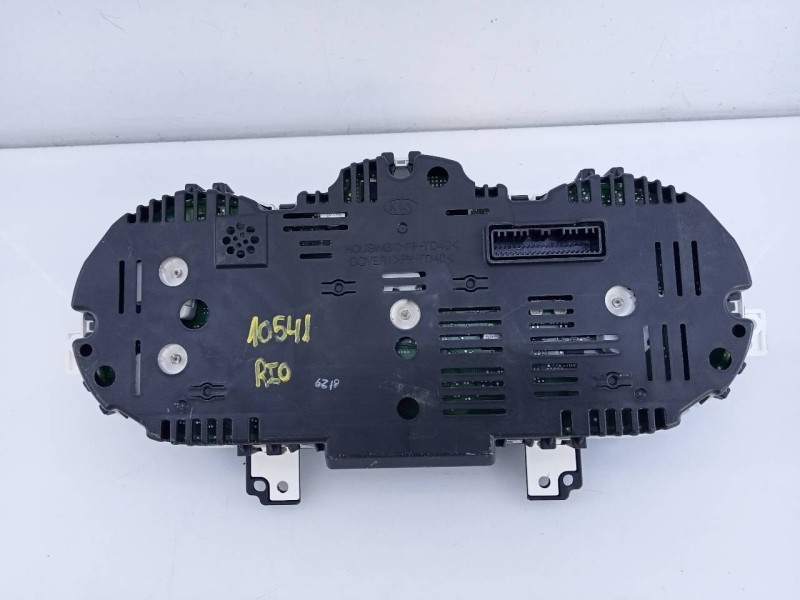 Recambio de cuadro instrumentos para kia rio concept referencia OEM IAM 940231W860 161102 E3-A3-23-3