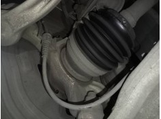 Recambio de mangueta delantera izquierda para mercedes-benz clase gla (w156) cross activity referencia OEM IAM   