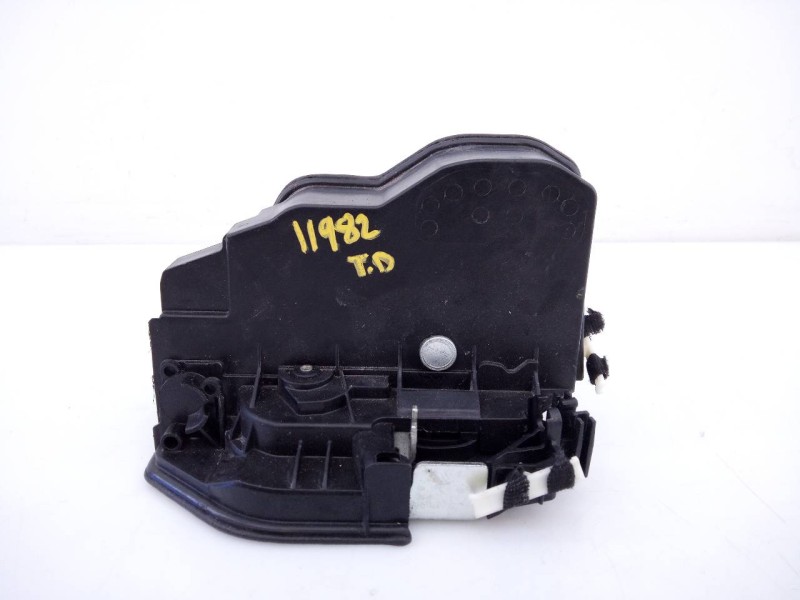 Recambio de cerradura puerta trasera derecha para bmw serie 3 touring (f31) 320d efficientdynamics edition referencia OEM IAM 72