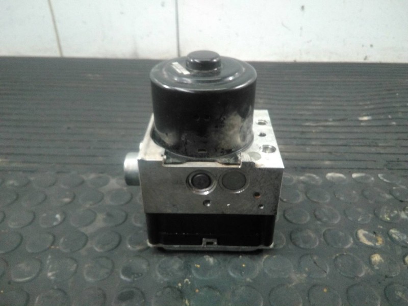 Recambio de abs para porsche cayenne (typ 92aa) diesel platinum edition referencia OEM IAM 7P0614517P 10021209464 P3-A8-12-2