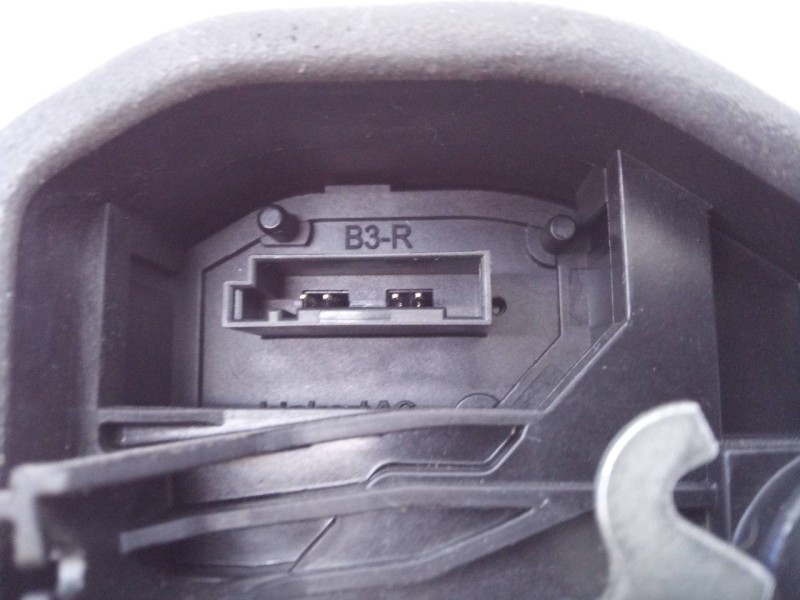 Recambio de cerradura puerta trasera derecha para bmw serie 3 touring (f31) 320d efficientdynamics edition referencia OEM IAM 72