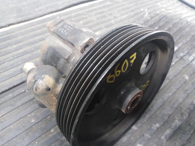 Recambio de bomba direccion para dacia logan ambiance referencia OEM IAM 25025012  P3-B4-10-3