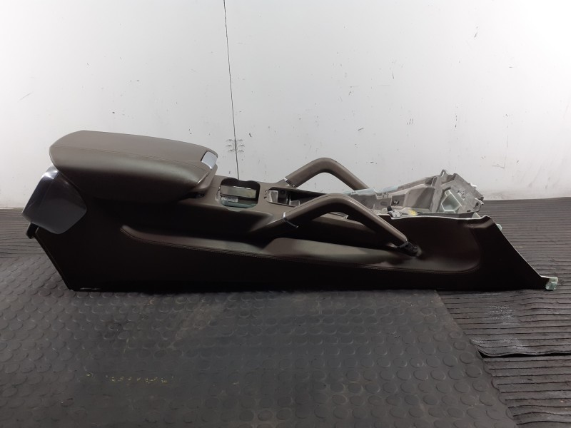 Recambio de consola central para porsche cayenne (typ 92aa) diesel platinum edition referencia OEM IAM 45800001 4580110002 P2-A2