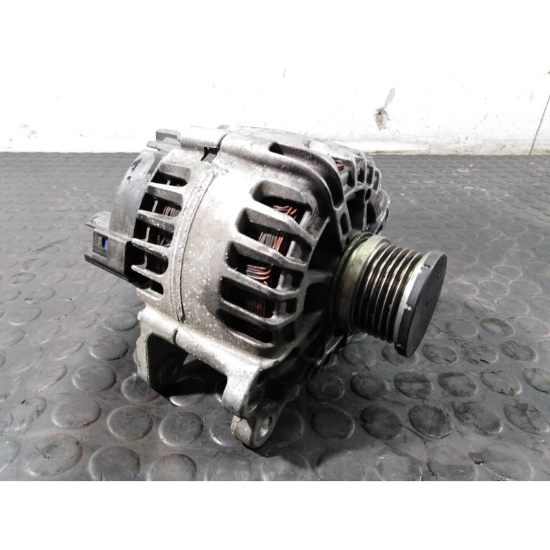 Recambio de alternador para seat leon st (5f8) fr advanced referencia OEM IAM 03L903023J TG12C113 P3-A4-14-3