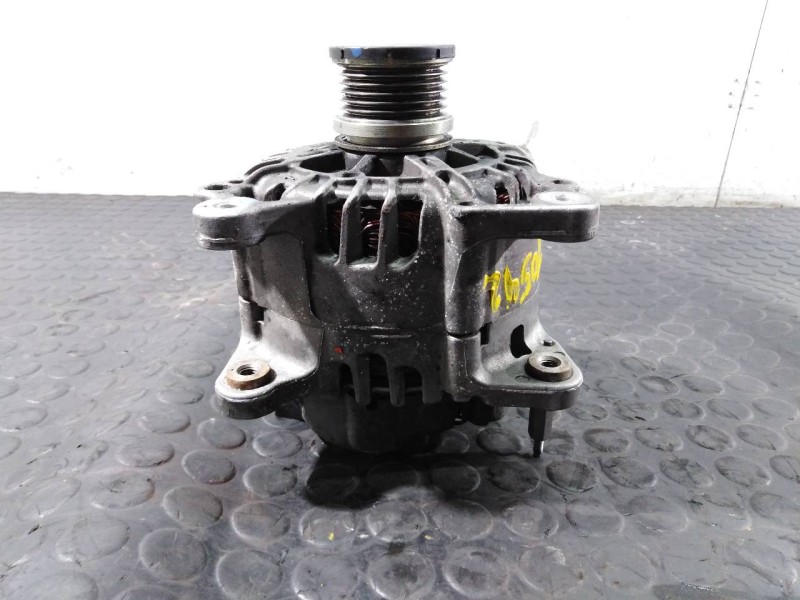 Recambio de alternador para seat leon st (5f8) fr advanced referencia OEM IAM 03L903023J TG12C113 P3-A4-14-3